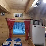 Stylovy Zrub Martina B S Pieckou A Kupacou Kadou! シャレー