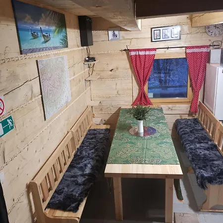 Stylovy Zrub Martina B S Pieckou A Kupacou Kadou! 木屋 Ždiar